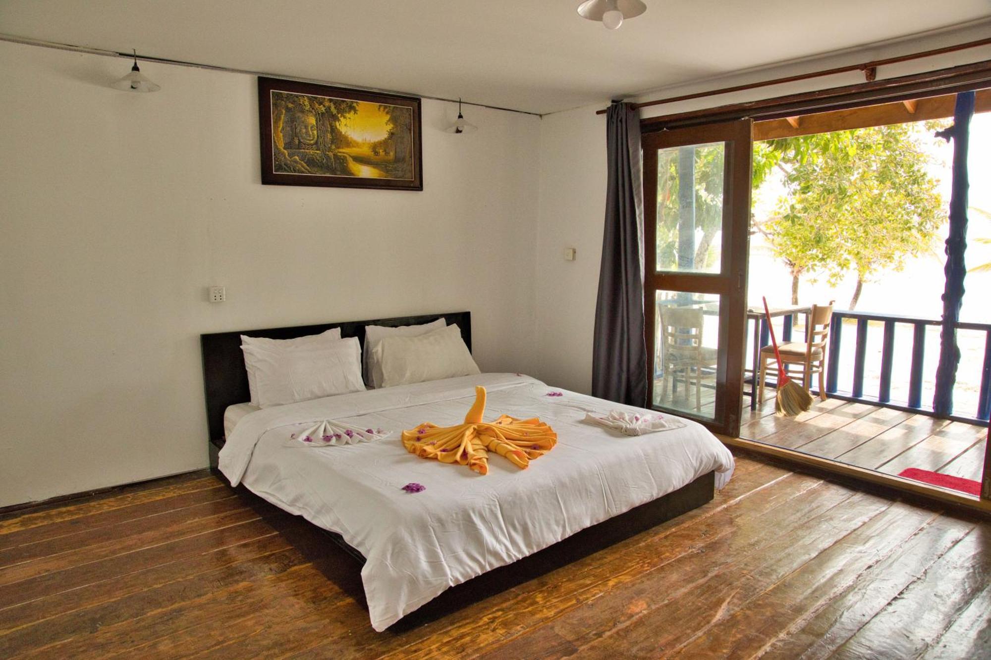 Koh Rong Beach Hostel And Bungalows Kaoh Touch 외부 사진