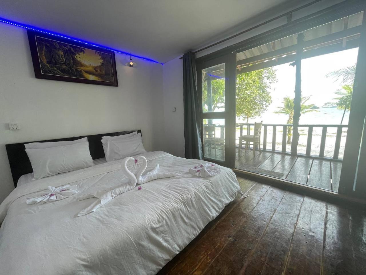 Koh Rong Beach Hostel And Bungalows Kaoh Touch 외부 사진