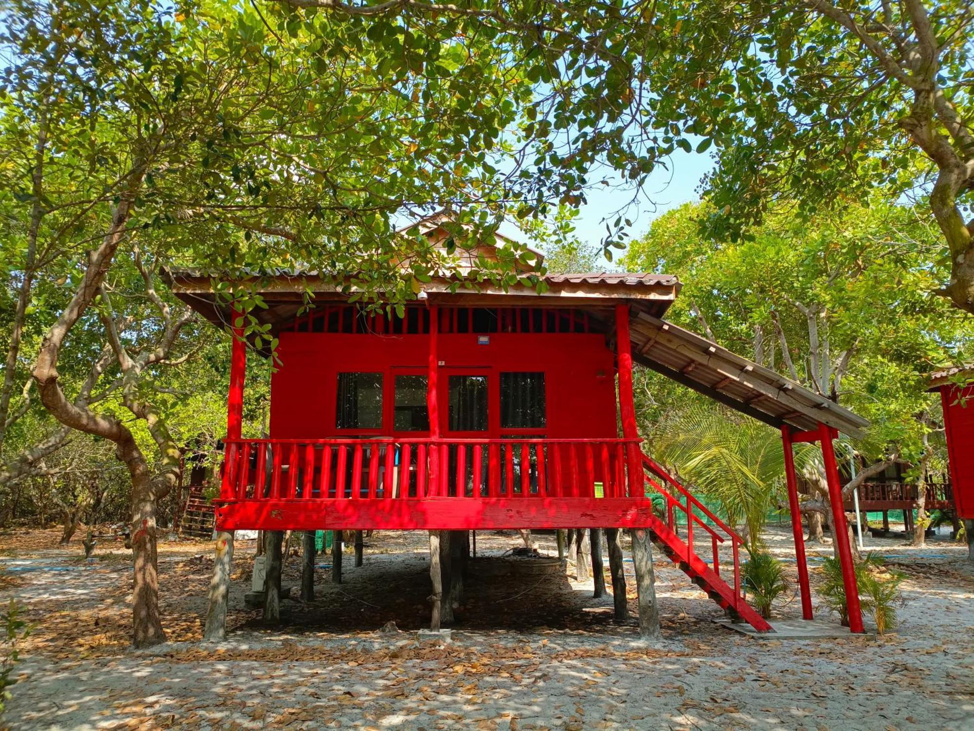 Koh Rong Beach Hostel And Bungalows Kaoh Touch 외부 사진