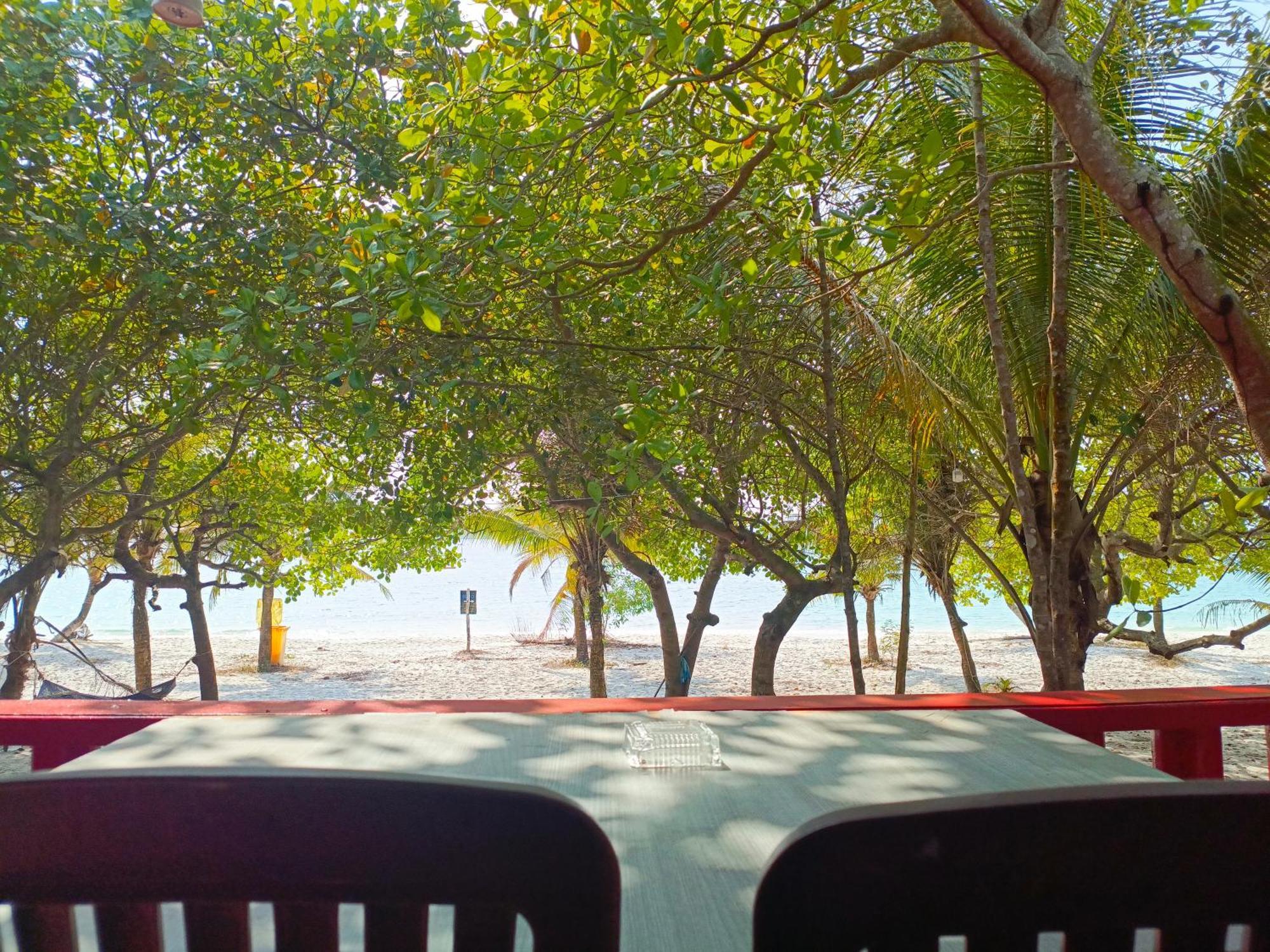 Koh Rong Beach Hostel And Bungalows Kaoh Touch 외부 사진