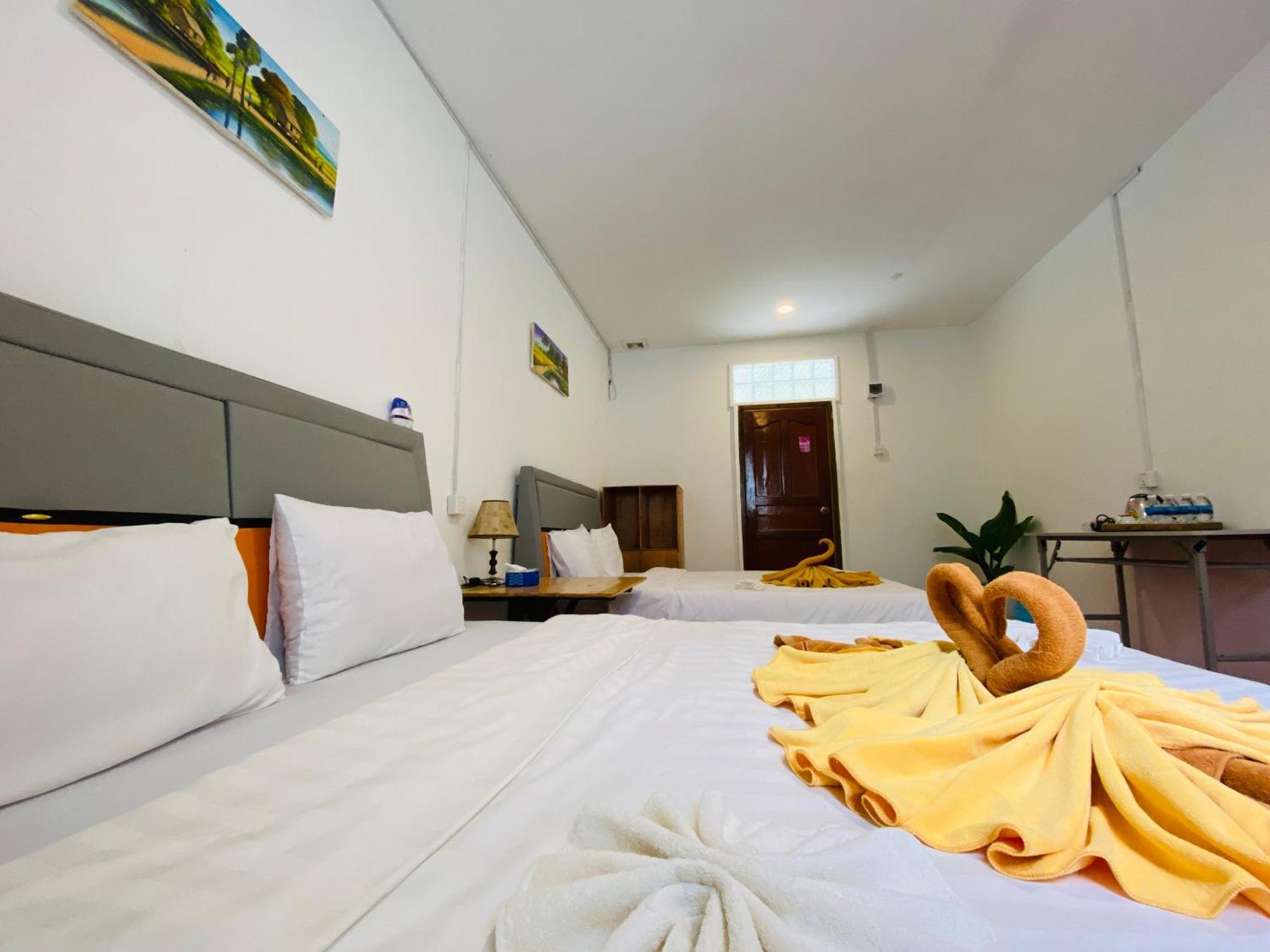 Koh Rong Beach Hostel And Bungalows Kaoh Touch 외부 사진